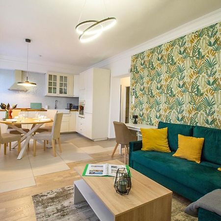 Hillside Lodge Budapest Esterno foto