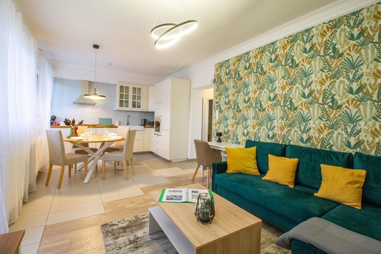 Hillside Lodge Budapest Esterno foto