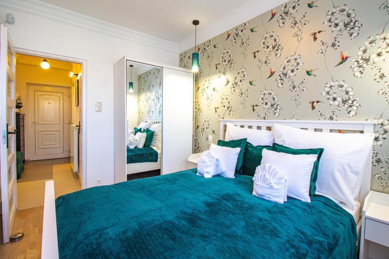 Hillside Lodge Budapest Esterno foto